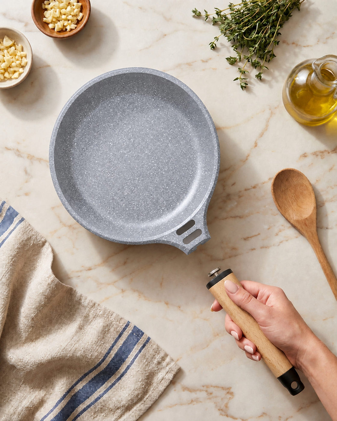 CASTEY Alu Guss Bratpfanne STONE CERAMIC 20 cm PFAS-frei abnehmbarer Holzgriff Induktion